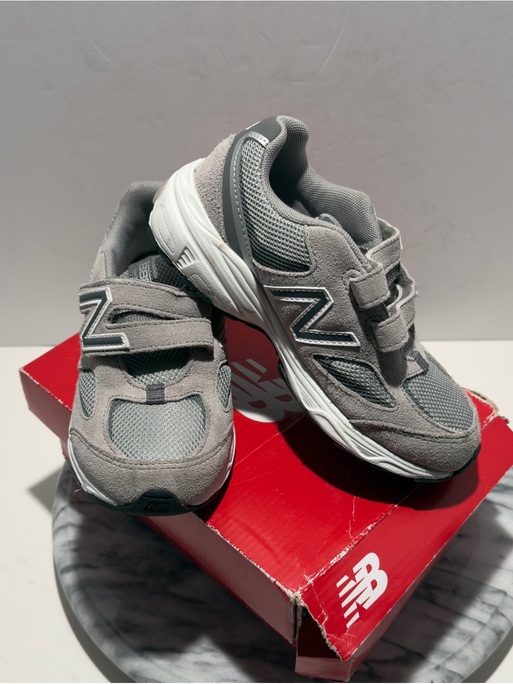 New Balance Kids Size 12 888 V2 Grey New